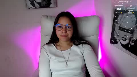 Snapshot of samantharoldan chatting on February 2025 05:04:02 PM Samantha online show from February 2025 05:04:02 PM