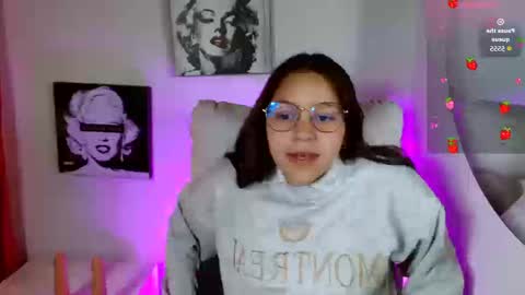 Snapshot of samantharoldan chatting on September 2025 02:17:01 PM Samantha online show from September 2025 02:17:01 PM