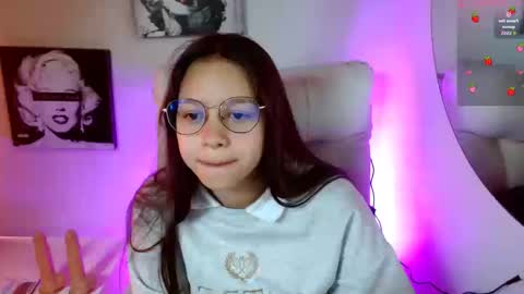 Snapshot of samantharoldan chatting on September 2025 02:41:02 PM Samantha online show from September 2025 02:41:02 PM