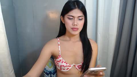 Snapshot of samanthasweety chatting on December 2024 02:26:01 AM Samantha online show from December 2024 02:26:01 AM
