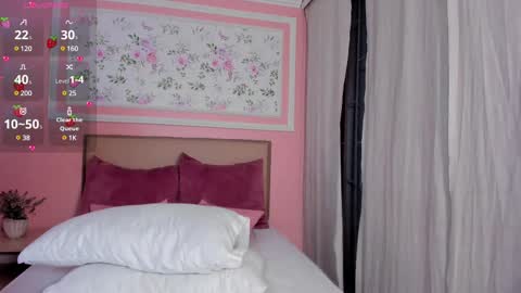 Snapshot of samanthatusher chatting on March 2025 11:27:02 PM Samantha online show from March 2025 11:27:02 PM