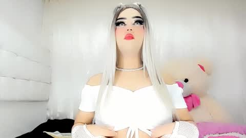 Snapshot of samanthax_xissadora1 chatting on February 2025 07:45:02 AM samanthax_xissadora1 online show from February 2025 07:45:02 AM