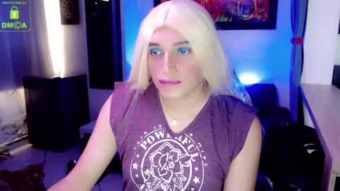 Snapshot of samara81648 chatting on December 2025 05:52:02 PM Samara online show from December 2025 05:52:02 PM