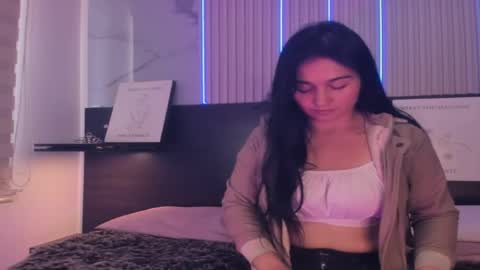 samara_as online show from April 2026 01:31:01 PM
