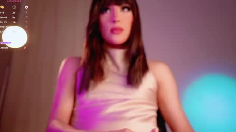 Snapshot of samara_gray chatting on April 2026 06:05:02 PM SAMARA GRAY online show from April 2026 06:05:02 PM