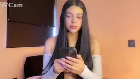 Snapshot of samara_lam chatting on February 2025 07:10:01 PM Sammy online show from February 2025 07:10:01 PM
