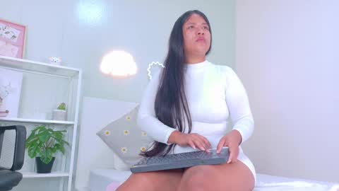 Snapshot of samaragarcia__ chatting on October 2025 11:55:02 AM S A M A R A online show from October 2025 11:55:02 AM