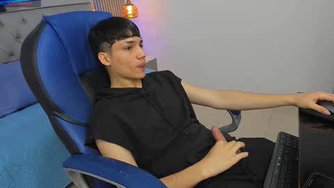 Snapshot of samblack_ chatting on March 2026 12:34:01 PM Sam online show from March 2026 12:34:01 PM