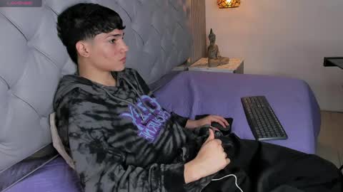 Snapshot of samblack_ chatting on April 2026 01:03:02 PM Sam online show from April 2026 01:03:02 PM