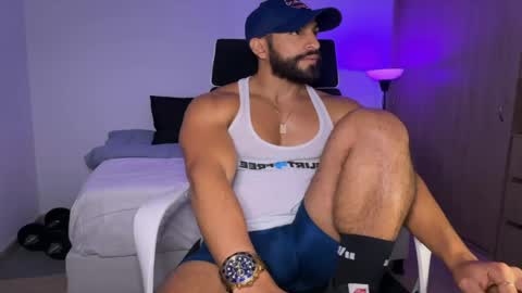 Sam Dornan online show from January 2025 01:05:02 AM