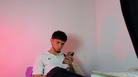 Snapshot of samevansx chatting on December 2025 10:25:01 PM samevansx online show from December 2025 10:25:01 PM