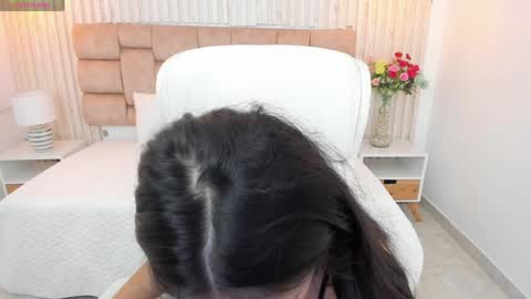 Snapshot of sami_eva chatting on January 2025 11:00:02 AM Samanta online show from January 2025 11:00:02 AM