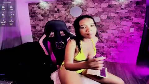 Snapshot of samiacooper25 chatting on April 2026 08:31:01 AM samiacooper25 online show from April 2026 08:31:01 AM