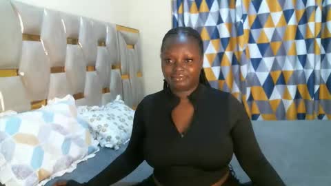 Snapshot of samiagirl22 chatting on November 2025 09:59:01 PM nina online show from November 2025 09:59:01 PM