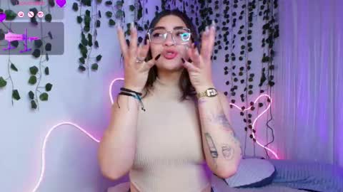 Snapshot of samii_evans chatting on March 2026 06:50:01 AM samii evans online show from March 2026 06:50:01 AM