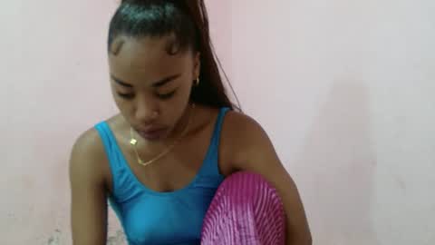 Snapshot of samina2255 chatting on November 2025 05:43:02 AM samina2255 online show from November 2025 05:43:02 AM