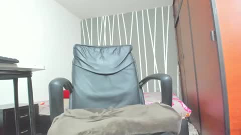 Snapshot of samir_blackdick chatting on October 2025 12:28:01 PM samir online show from October 2025 12:28:01 PM