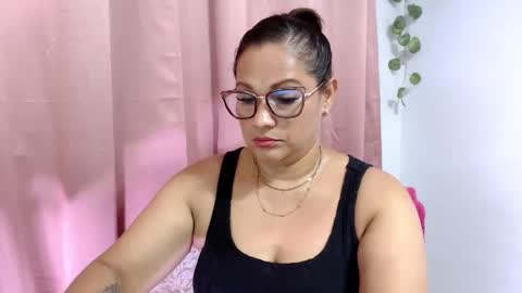 SAMIRA online show from April 2026 06:02:02 PM