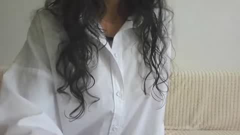 SamiraQFresh online show from June 2026 11:45:01 AM