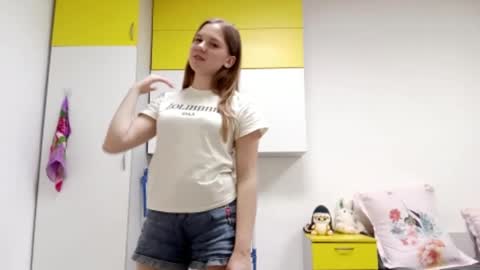 samirasosinski online show from March 2026 02:28:01 PM