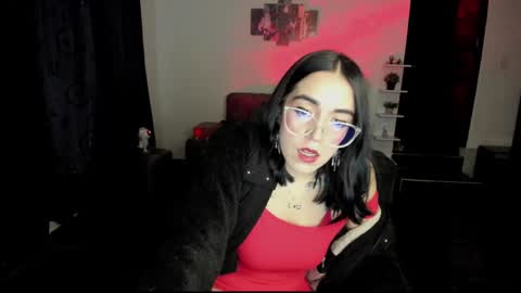 Snapshot of samismith77 chatting on February 2025 11:41:02 PM SARA online show from February 2025 11:41:02 PM