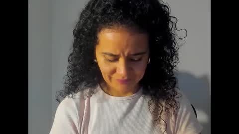 sam online show from September 2025 08:20:02 PM