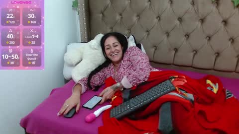 Snapshot of sammantha_sweet chatting on December 2024 07:33:02 AM Samantha online show from December 2024 07:33:02 AM