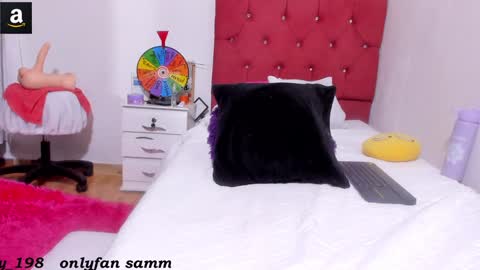 Snapshot of sammy18_ chatting on February 2025 03:18:01 PM Sammy online show from February 2025 03:18:01 PM