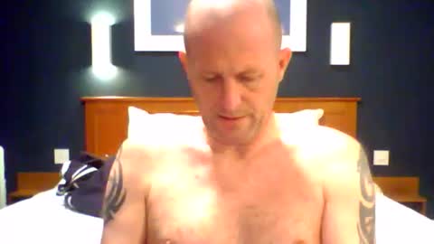 Snapshot of sammyb1821 chatting on October 2025 11:42:01 AM sammyb1821 online show from October 2025 11:42:01 AM