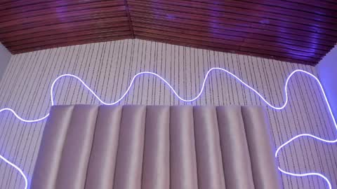 Snapshot of sammylewismd chatting on April 2026 03:07:02 AM Samantha online show from April 2026 03:07:02 AM