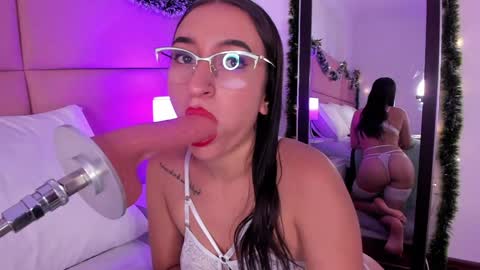 Snapshot of sammymorales chatting on December 2024 01:05:02 PM Sammy Morales online show from December 2024 01:05:02 PM
