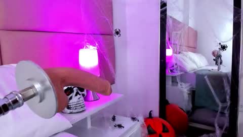 Sammy Morales online show from October 2025 12:28:02 PM