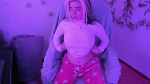   online show from January 2025 01:47:01 PM