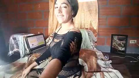 Samantha ferrer online show from February 2026 05:06:02 PM