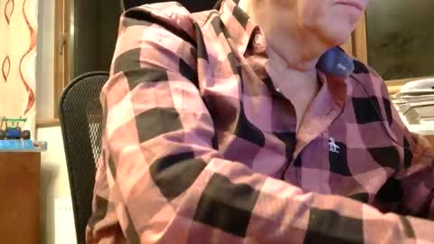 Snapshot of samsenior70 chatting on October 2025 10:44:01 PM Sam online show from October 2025 10:44:01 PM