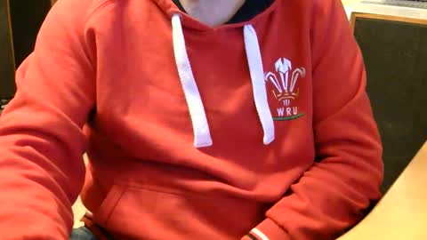 Snapshot of samsenior70 chatting on November 2025 11:04:02 PM Sam online show from November 2025 11:04:02 PM