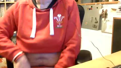 Snapshot of samsenior70 chatting on November 2025 12:11:02 AM Sam online show from November 2025 12:11:02 AM