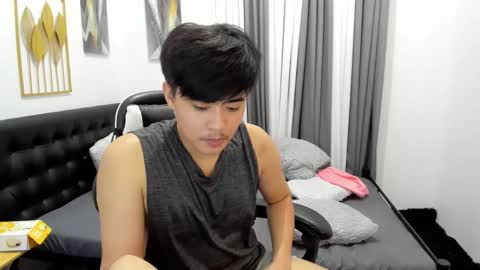 Snapshot of samuelangelo chatting on March 2026 06:25:01 PM Sam online show from March 2026 06:25:01 PM