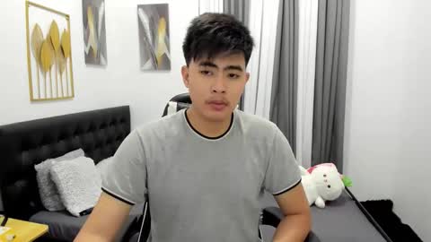 Snapshot of samuelangelo chatting on March 2026 10:24:02 PM Sam online show from March 2026 10:24:02 PM