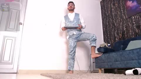  Samuel Coopper  online show from November 2025 01:43:01 PM