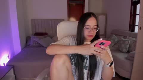 Snapshot of samy_one chatting on February 2025 09:09:01 PM Samy online show from February 2025 09:09:01 PM
