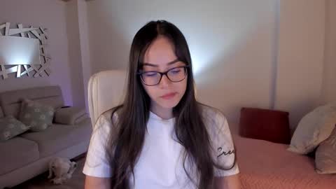 Snapshot of samy_one chatting on November 2025 10:19:01 PM Samy online show from November 2025 10:19:01 PM