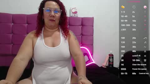 Snapshot of samy_sexxx_ chatting on September 2025 12:39:01 PM Samy online show from September 2025 12:39:01 PM