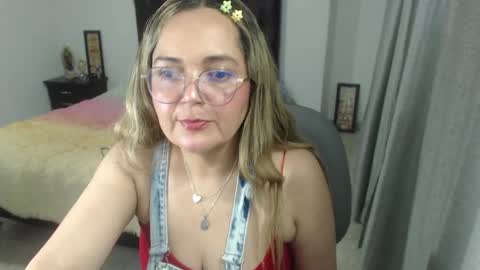 samy_vsn online show from January 2025 02:33:01 AM