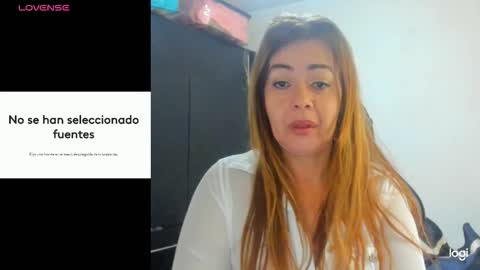 Sanddi  online show from October 2025 12:34:02 PM