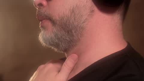 Snapshot of sanders_white chatting on October 2025 07:38:02 PM Sanders online show from October 2025 07:38:02 PM