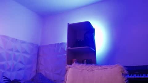 Snapshot of sanders_white chatting on November 2025 11:18:02 PM Sanders online show from November 2025 11:18:02 PM