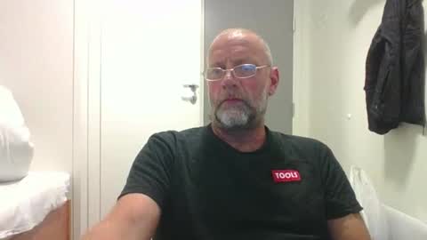 Snapshot of sandnesrune523 chatting on September 2025 10:39:02 AM sandnesrune523 online show from September 2025 10:39:02 AM