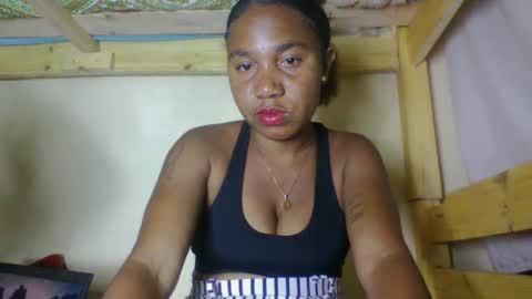Snapshot of sandolahh chatting on October 2025 12:22:02 PM SANDO online show from October 2025 12:22:02 PM