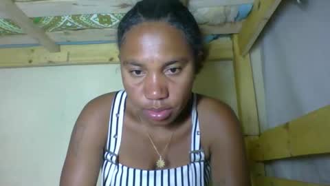 Snapshot of sandolahh chatting on October 2025 11:56:02 PM SANDO online show from October 2025 11:56:02 PM